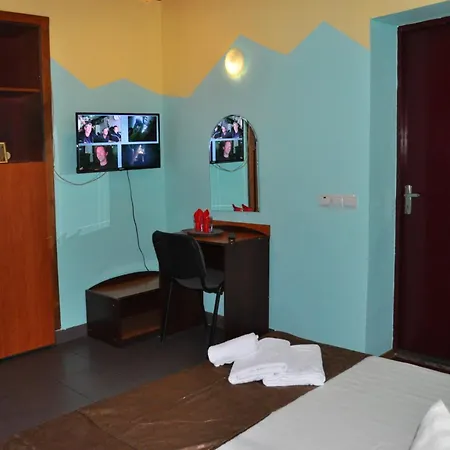 Flamingo Maison d'hôtes 3*